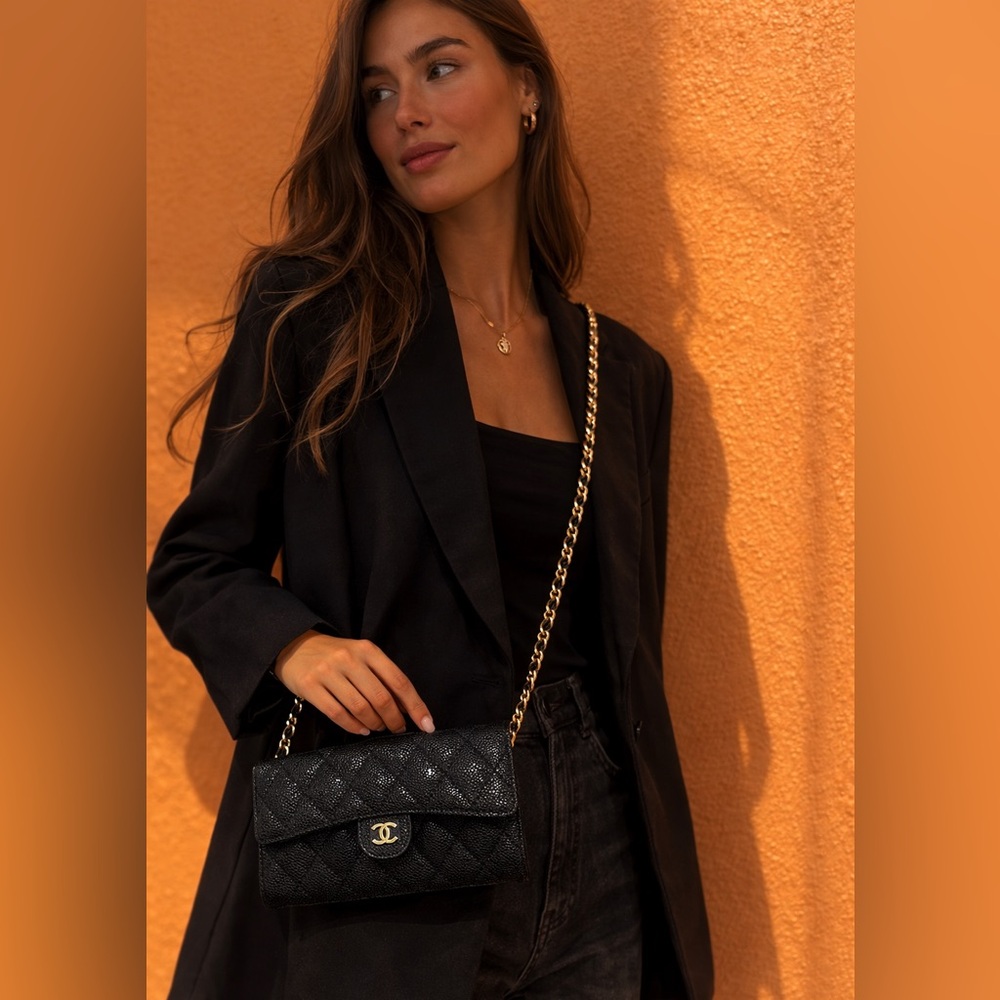 CC Black Caviar Quilted Wallet on Chain